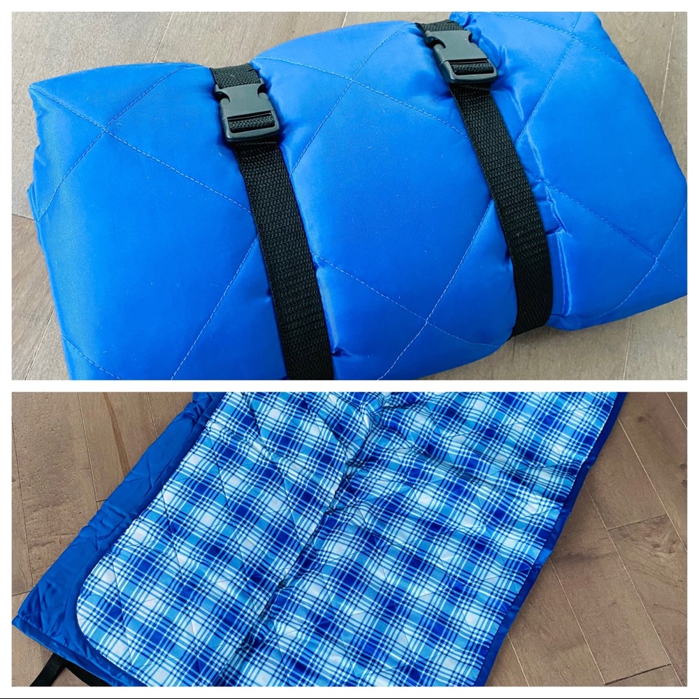 Folding Picnic Outdoor Blanket with Handle New